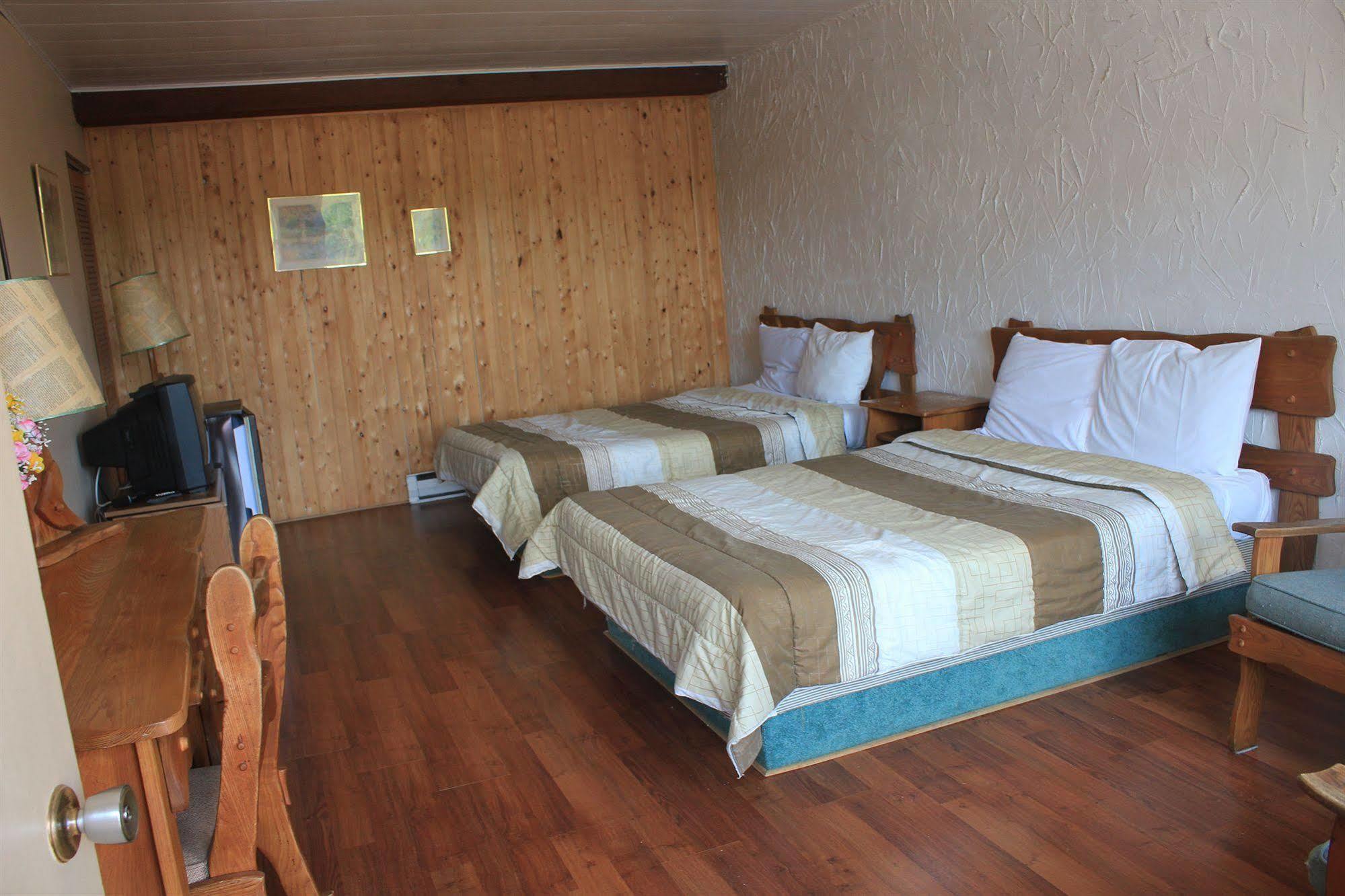 Motel Des Pays D'En Haut Val-David Kültér fotó